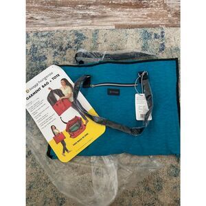NWT Biaggi Hangeroo Convertible garment Bag and Tote (two bags in one)